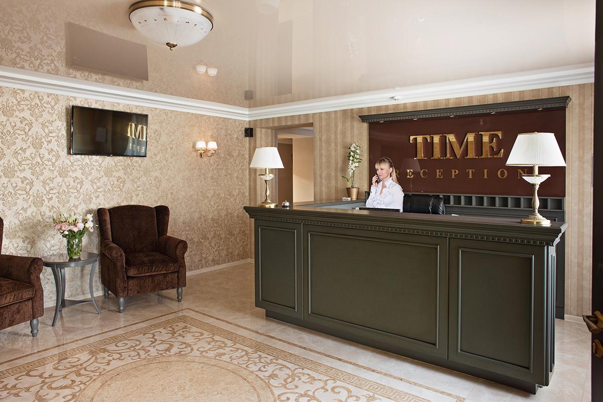 Time Hotel Kiev Buitenkant foto